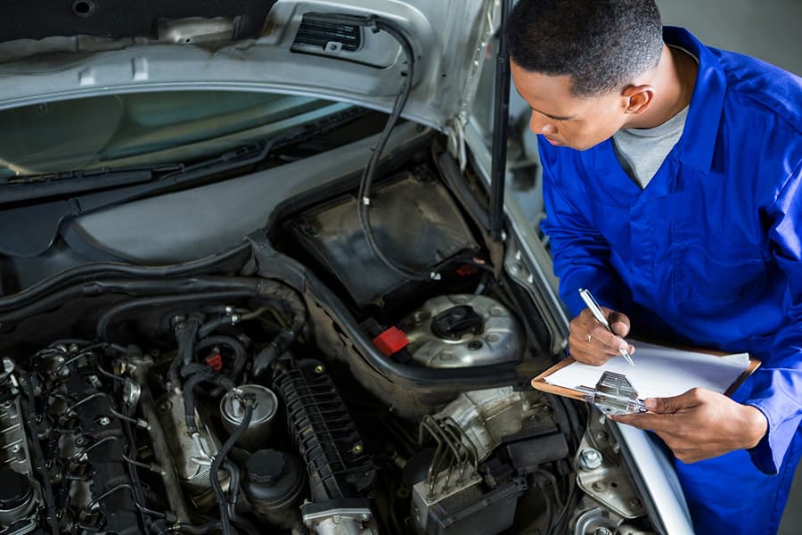 Diagnostics & Inspection service at Master Mechanics and Smog