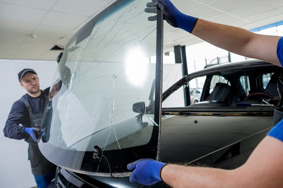 Glass, Windows & Mirrors service at Master Mechanics and Smog